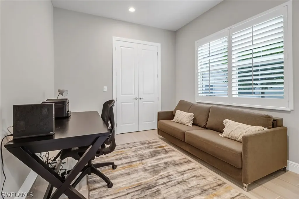 9032 Saint Lucia Drive Naples FL 34114