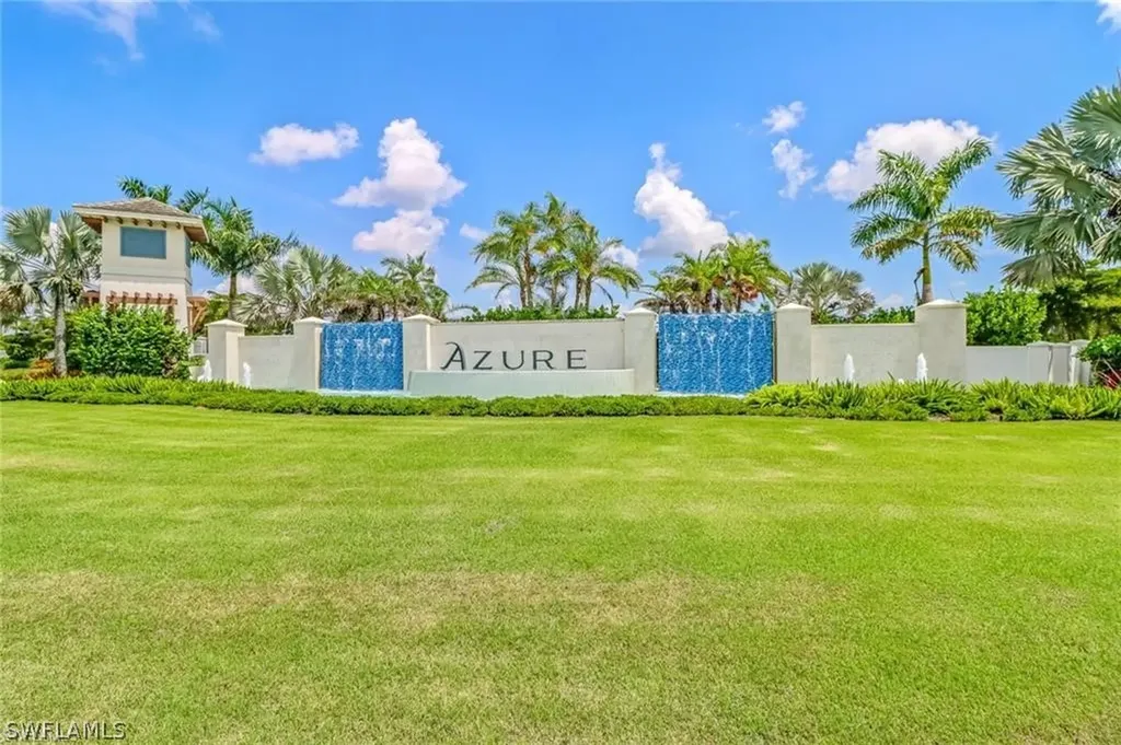 9032 Saint Lucia Drive Naples FL 34114