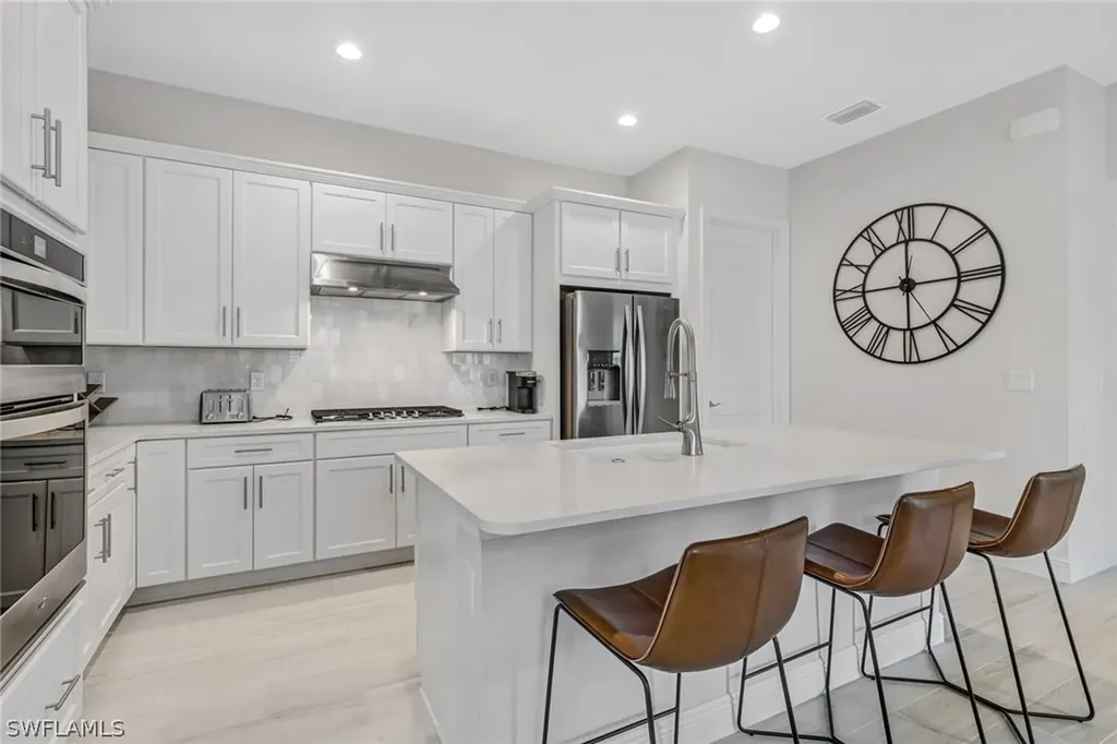 9032 Saint Lucia Drive Naples FL 34114