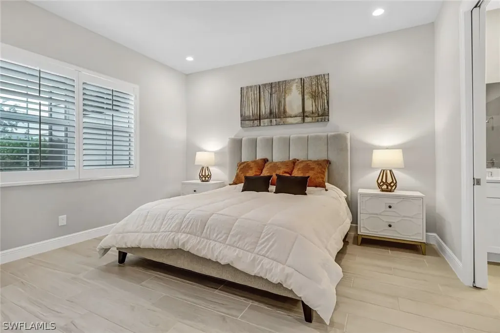 9032 Saint Lucia Drive Naples FL 34114