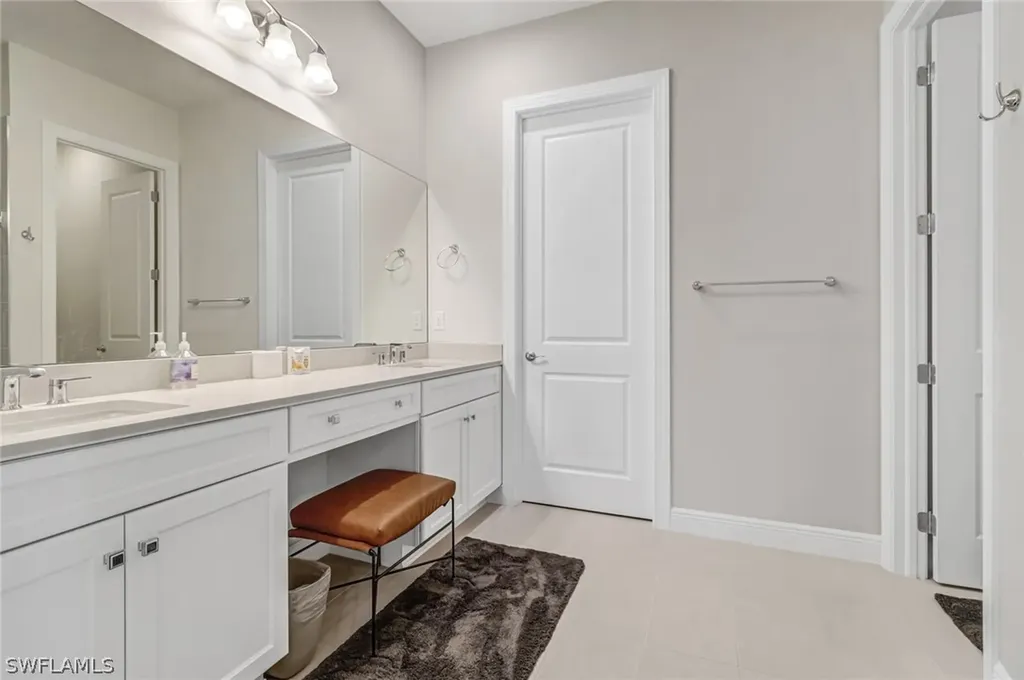 9032 Saint Lucia Drive Naples FL 34114