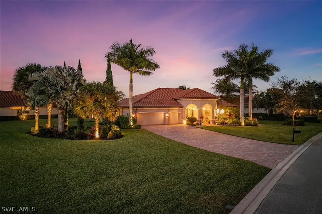 Naples FL, 9505 Campanile Circle