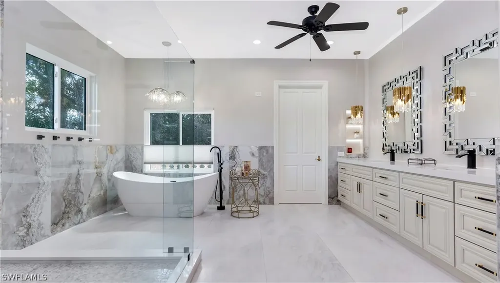13323 Rosewood Lane Naples FL 34119