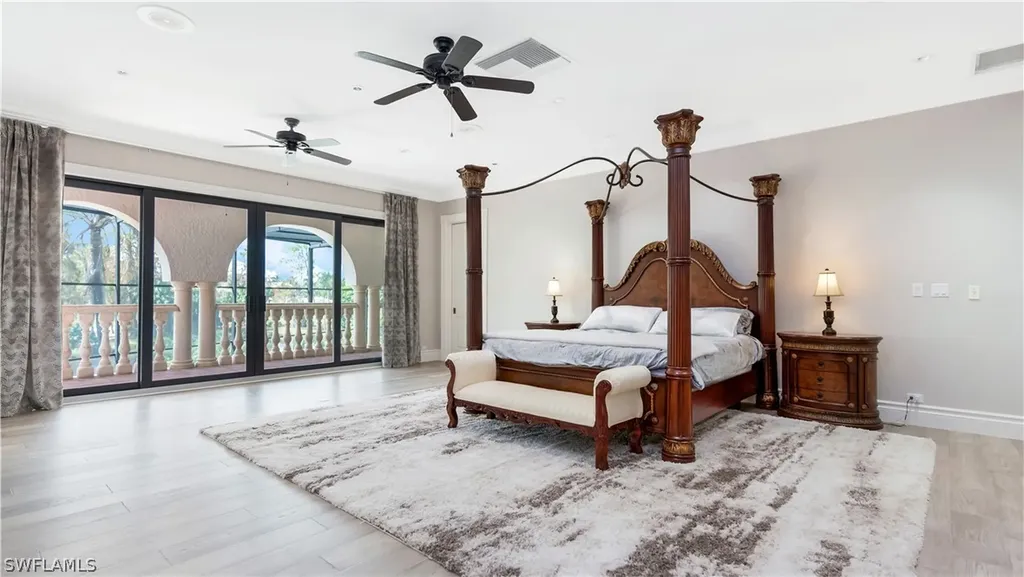 13323 Rosewood Lane Naples FL 34119