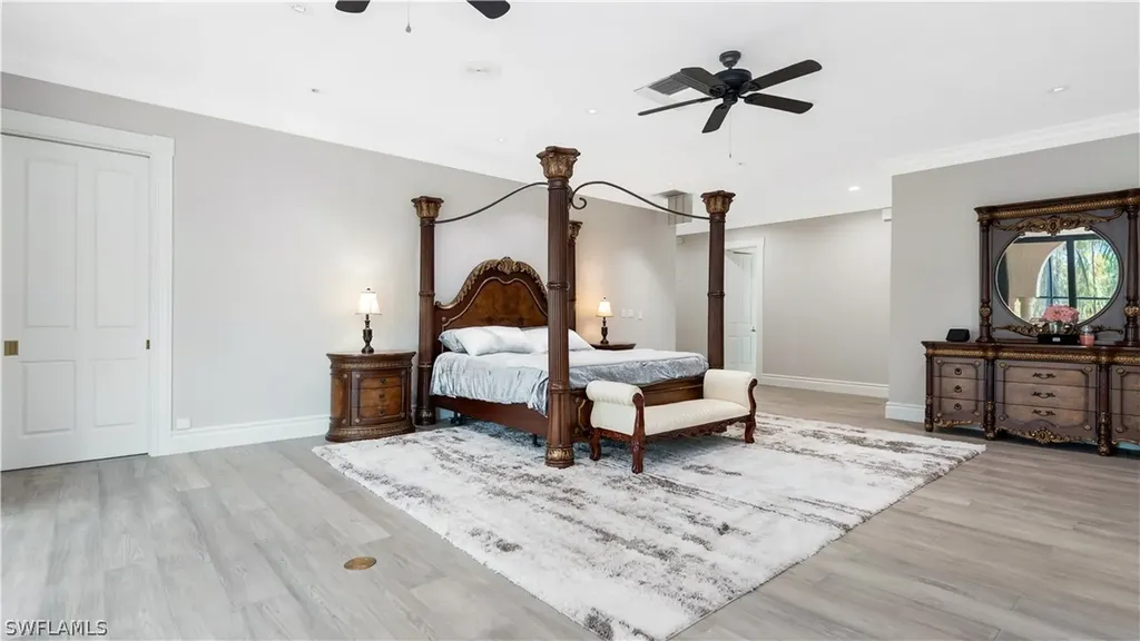 13323 Rosewood Lane Naples FL 34119