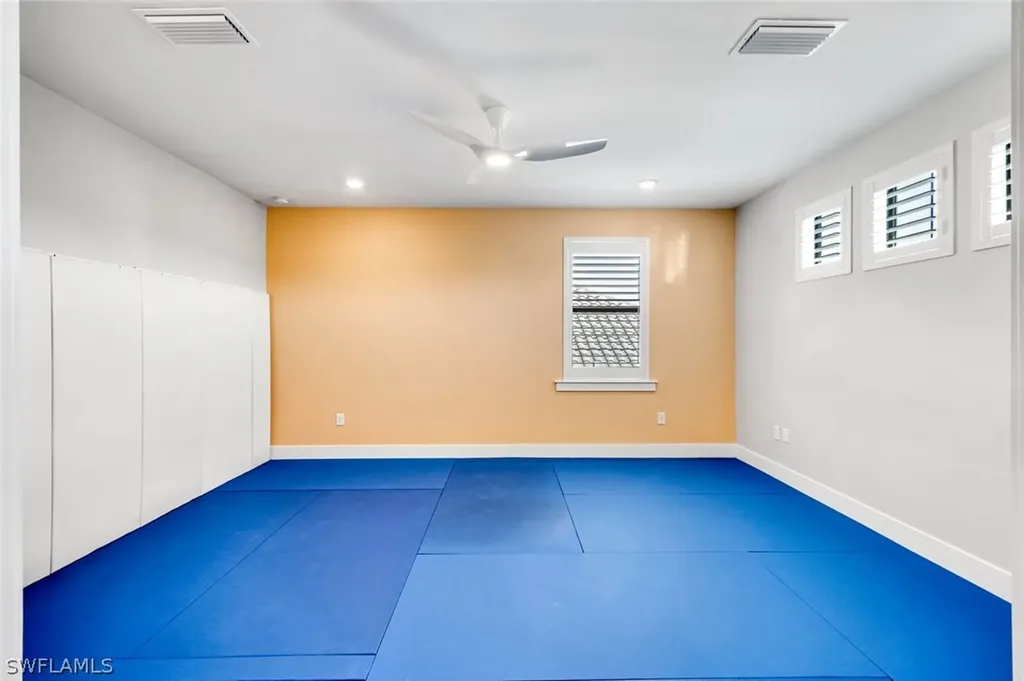16249 Verilyn Circle Naples FL 34110