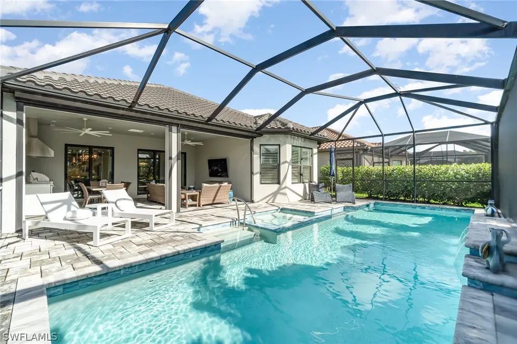 9536 Montelanico Loop Naples FL 34119