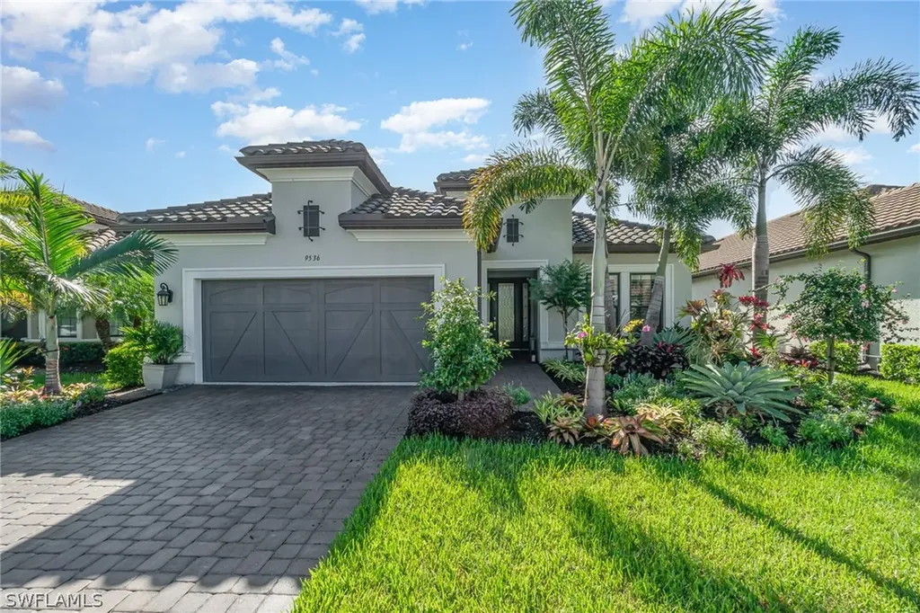 9536 Montelanico Loop Naples FL 34119