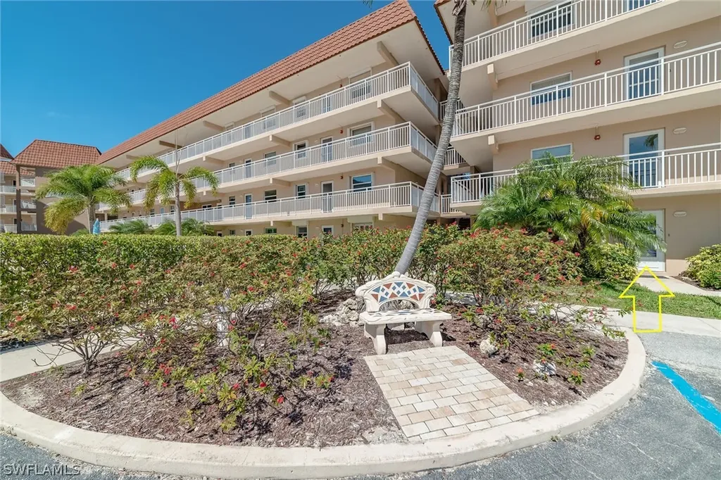 1202 Edington Place Marco Island FL 34145