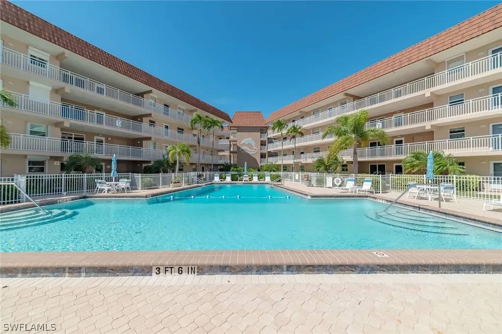 1202 Edington Place Marco Island FL 34145