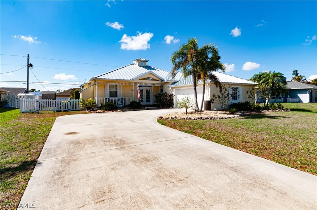 23325 Hartley Avenue Port Charlotte FL 33954