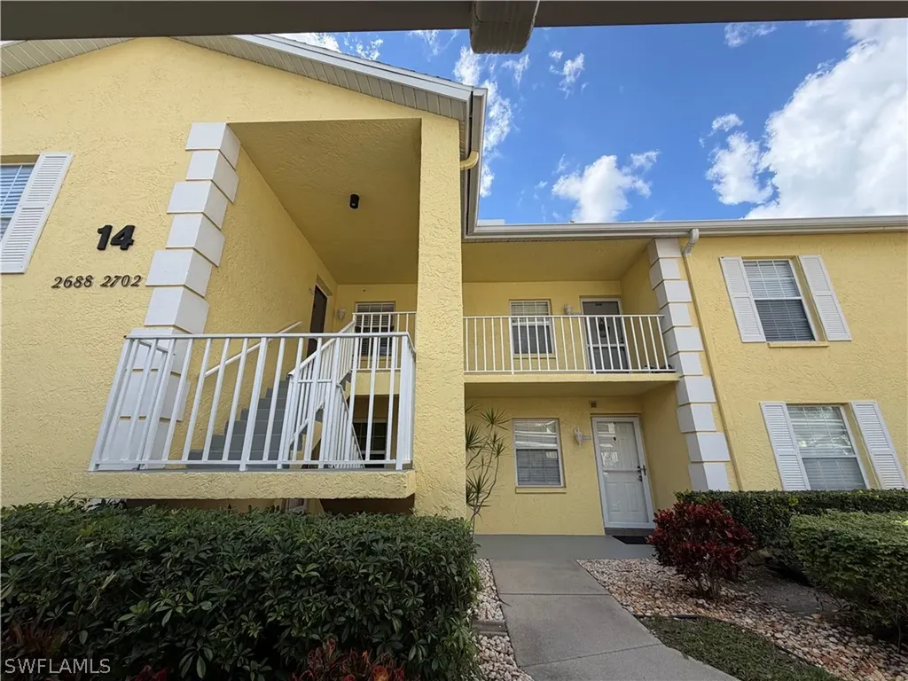 2690 Kings Lake Boulevard Naples FL 34112