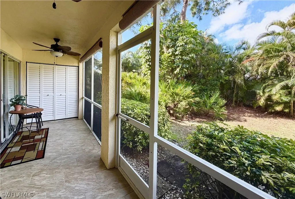 2690 Kings Lake Boulevard Naples FL 34112