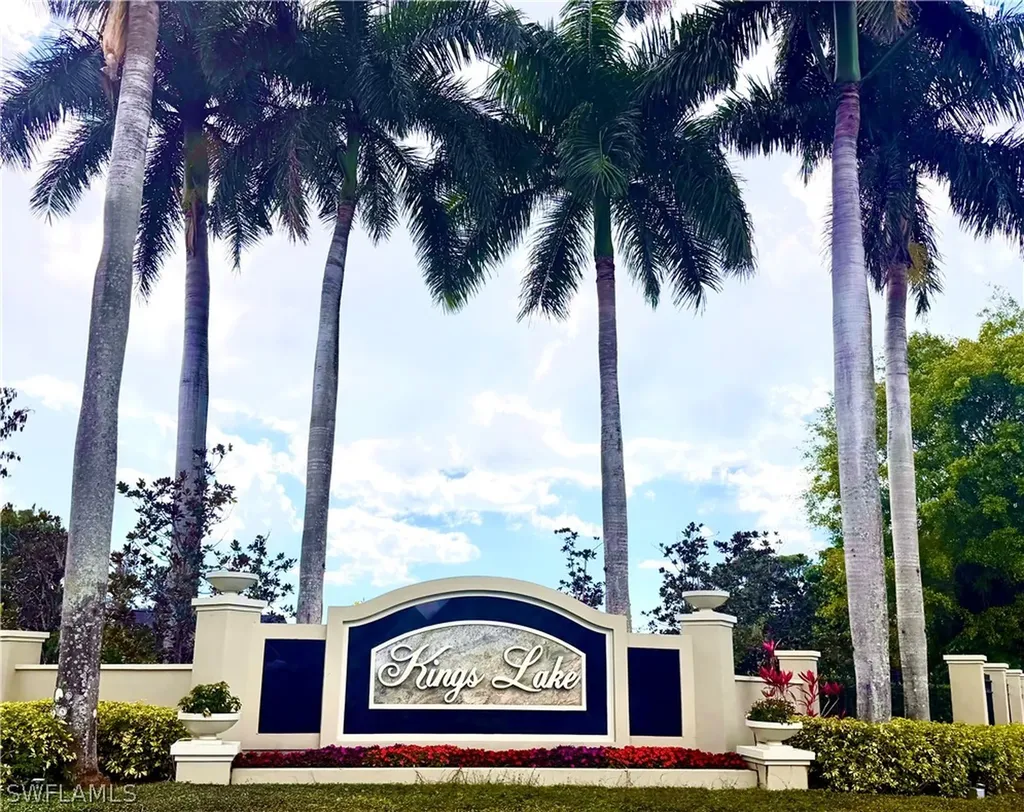 2690 Kings Lake Boulevard Naples FL 34112