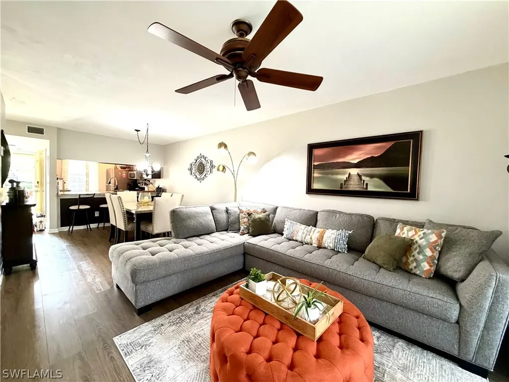 2690 Kings Lake Boulevard Naples FL 34112