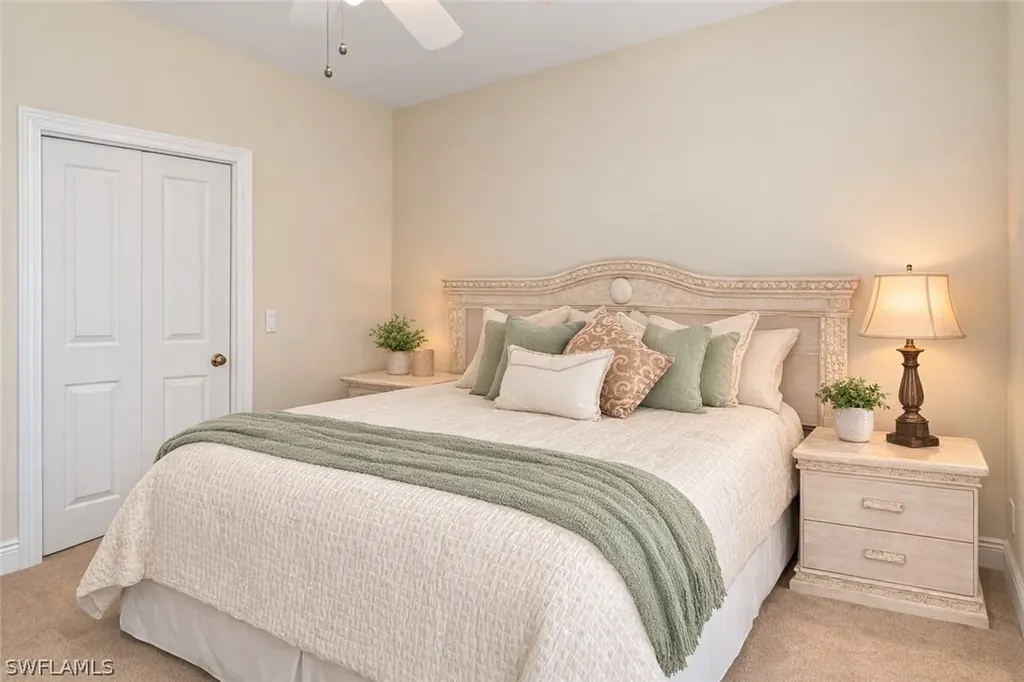 4832 Cerromar Drive Naples FL 34112