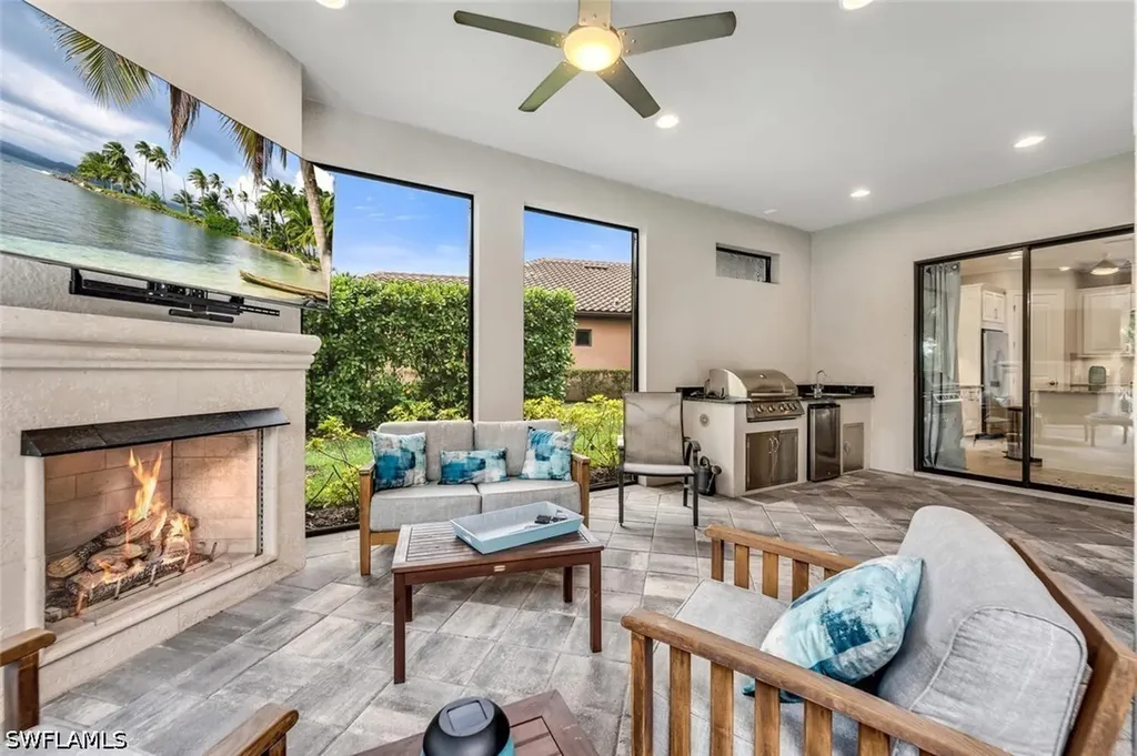 9622 Campanile Circle Naples FL 34114