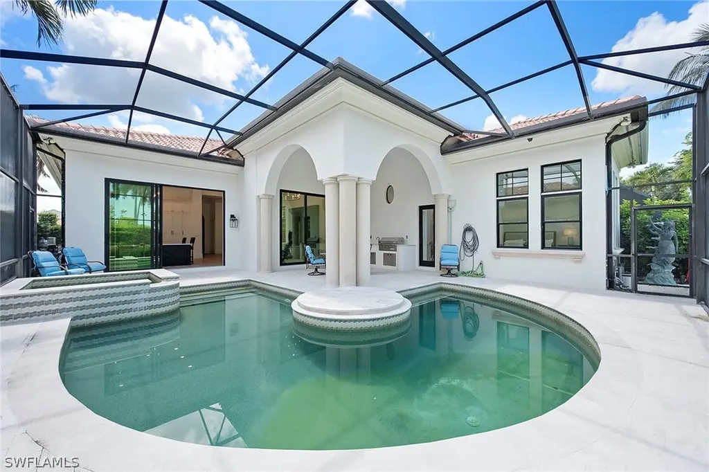 2749 Medallist Lane Naples FL 34109