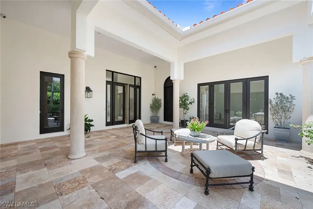 2749 Medallist Lane Naples FL 34109