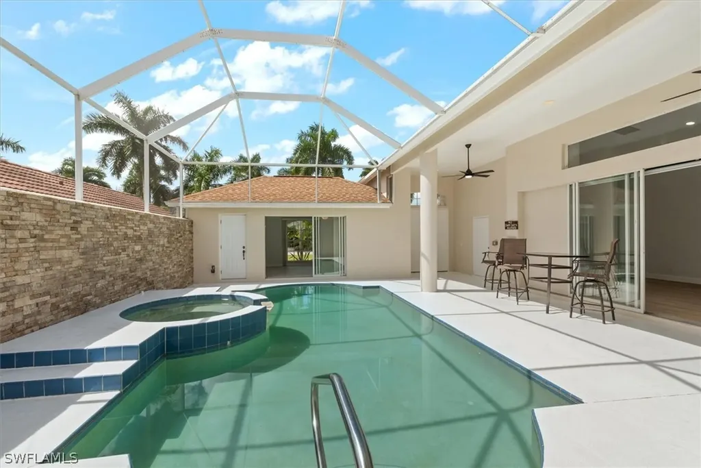 1435 Vintage Lane Naples FL 34104