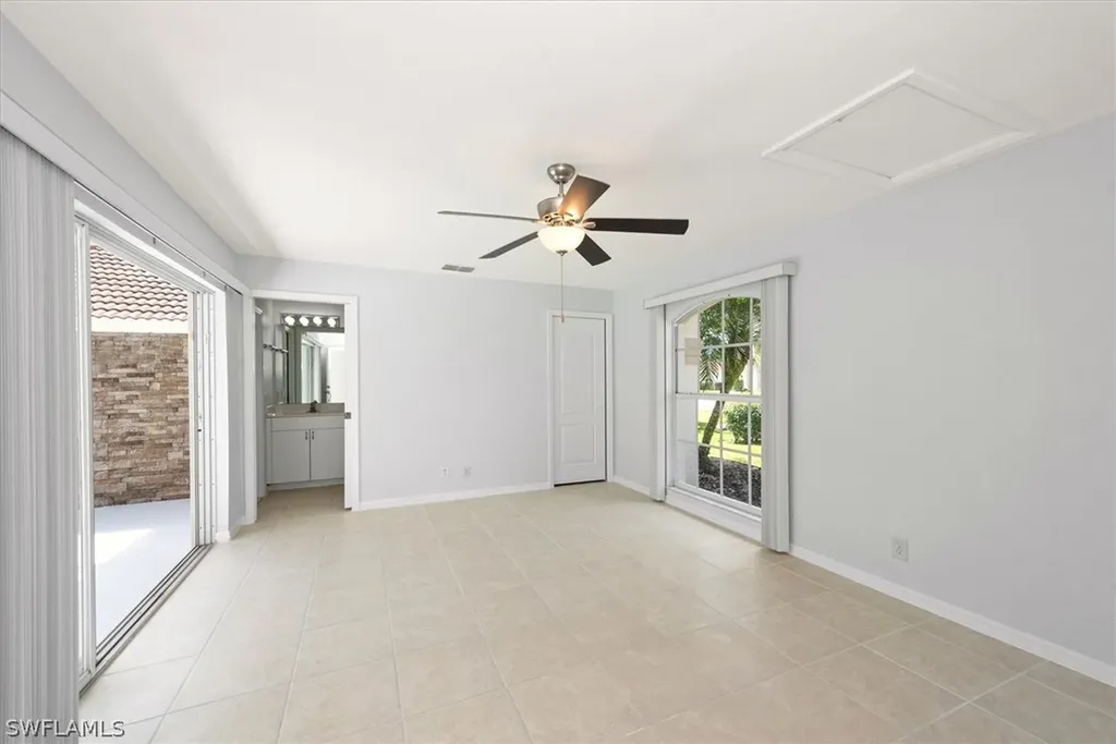 1435 Vintage Lane Naples FL 34104