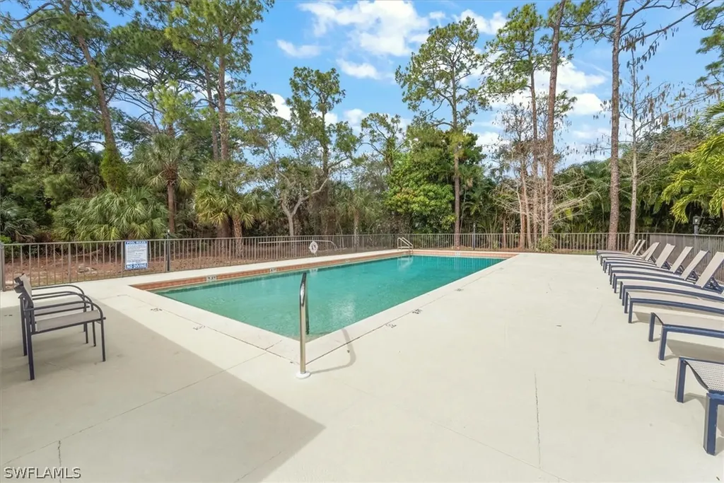 1435 Vintage Lane Naples FL 34104
