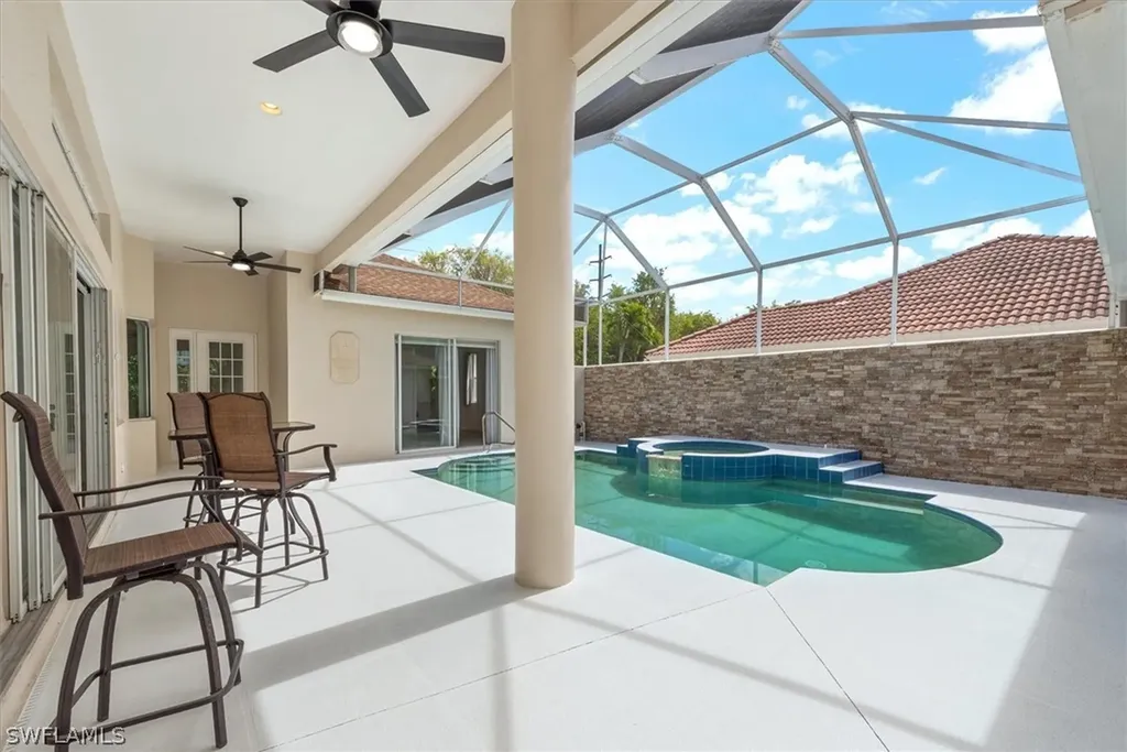 1435 Vintage Lane Naples FL 34104