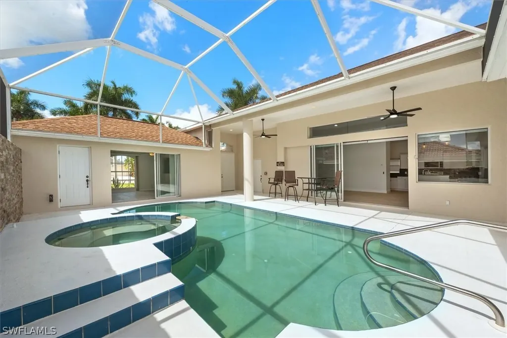 1435 Vintage Lane Naples FL 34104