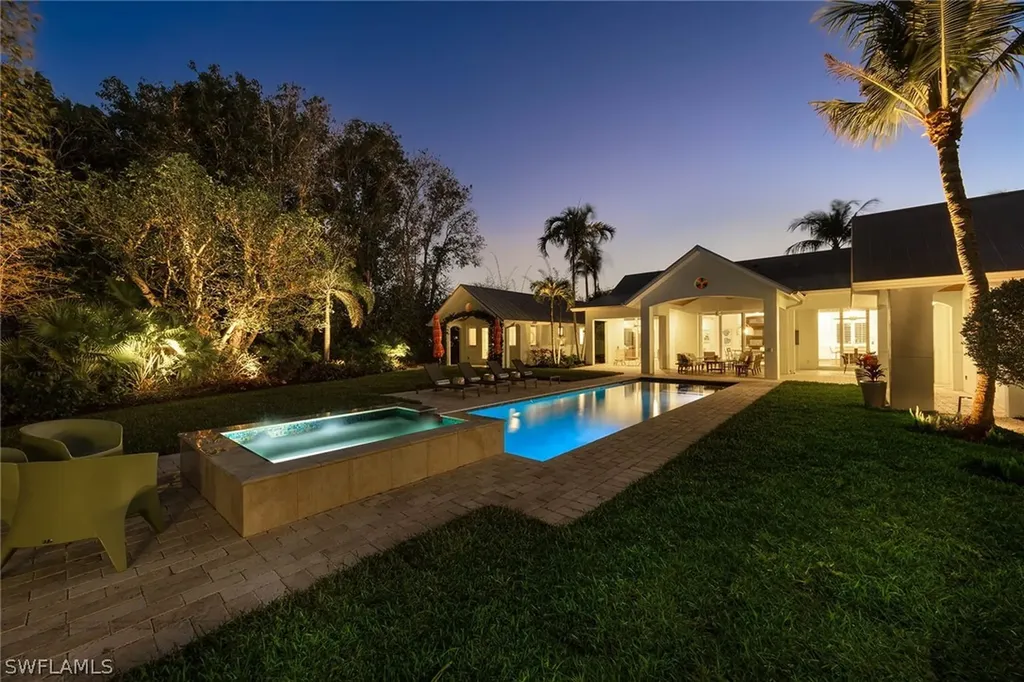 1438 Murex Drive Naples FL 34102