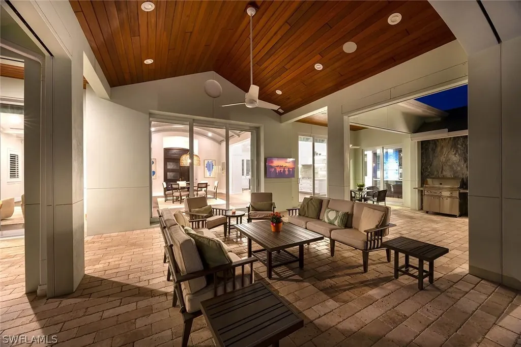 1438 Murex Drive Naples FL 34102