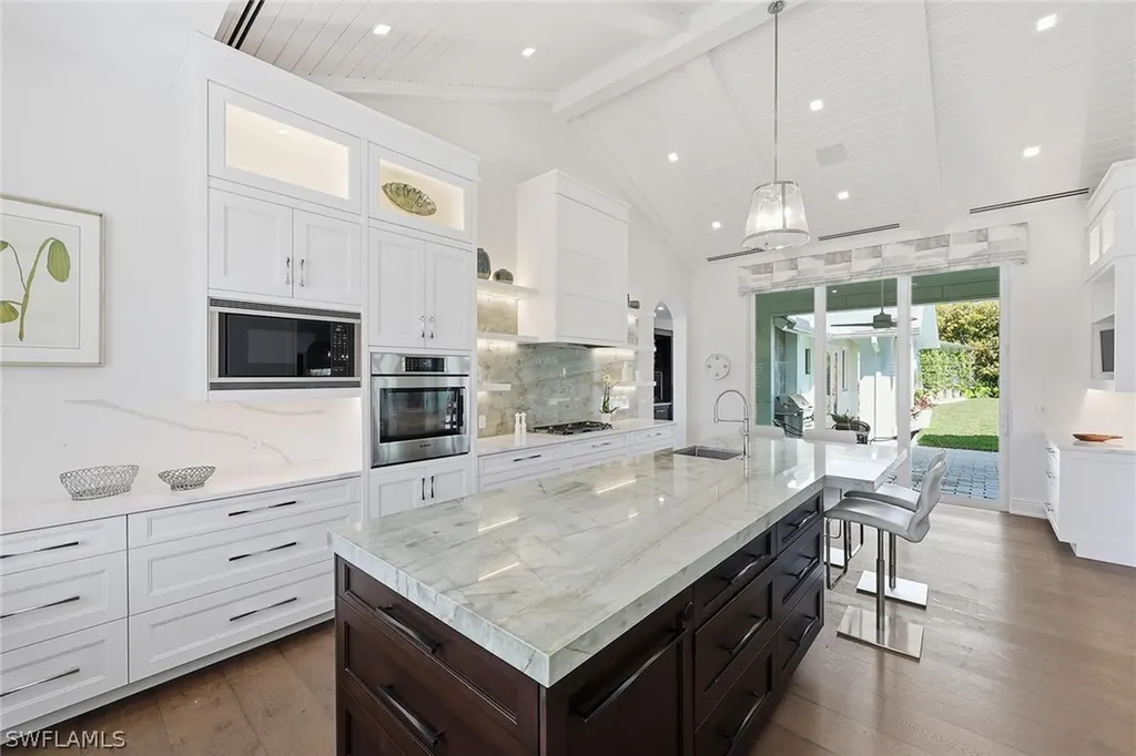 1438 Murex Drive Naples FL 34102