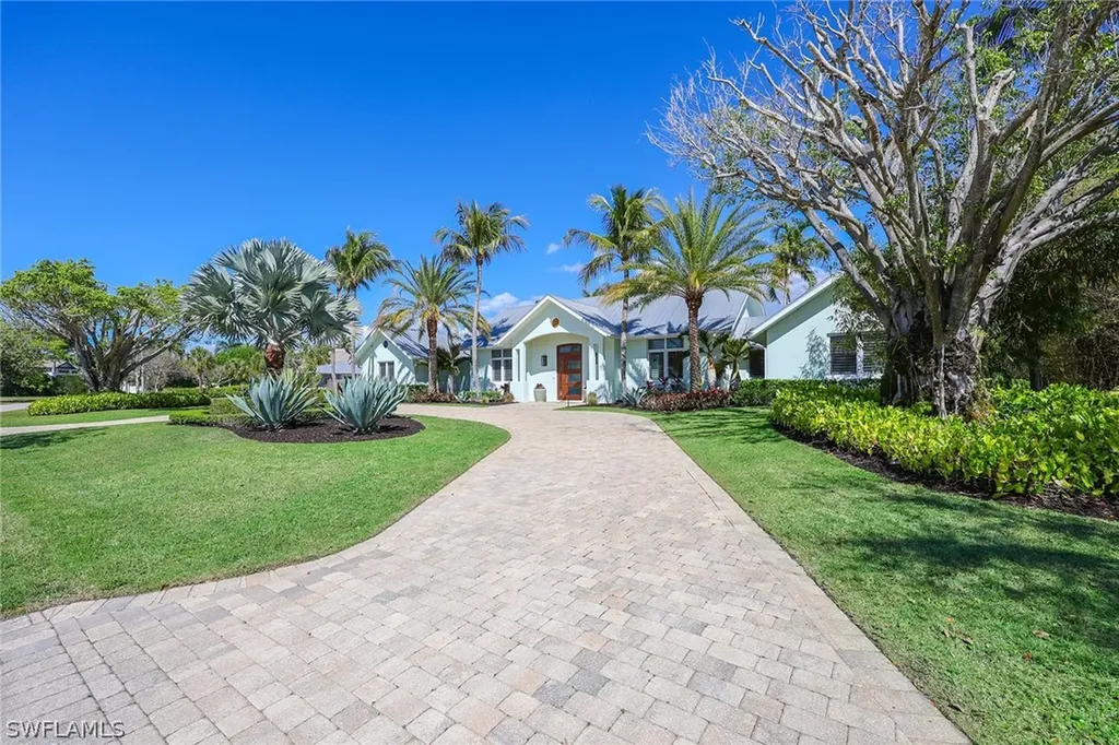 1438 Murex Drive Naples FL 34102