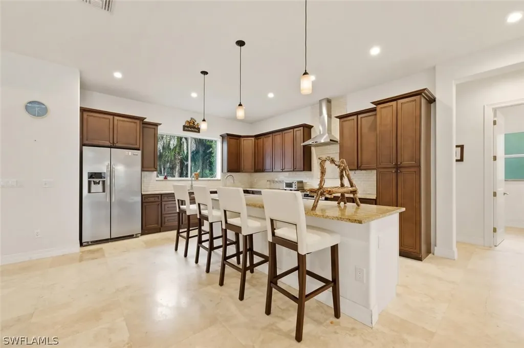 181 35th Avenue NE Naples FL 34120
