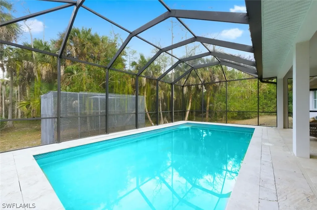 181 35th Avenue NE Naples FL 34120