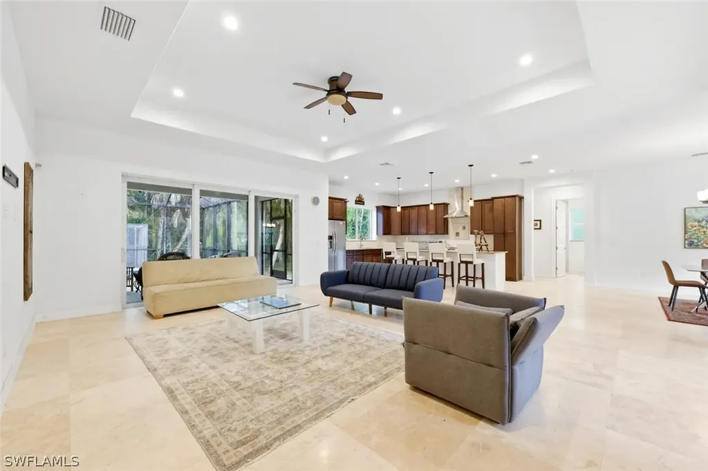 181 35th Avenue NE Naples FL 34120