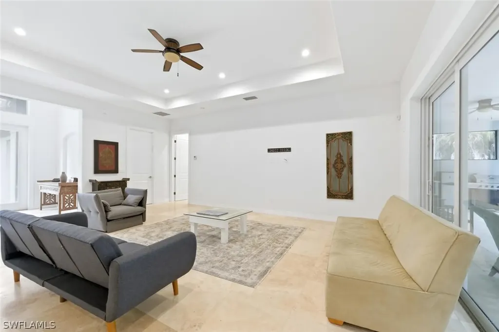 181 35th Avenue NE Naples FL 34120