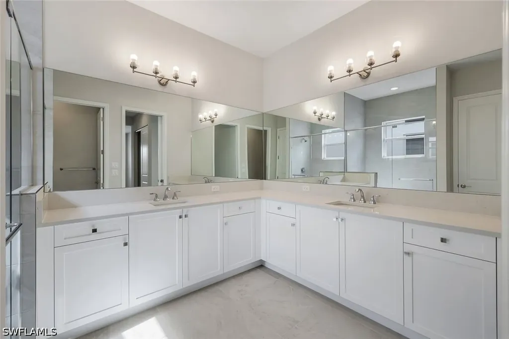 2741 Durham Circle Valencia Sky FL 34112