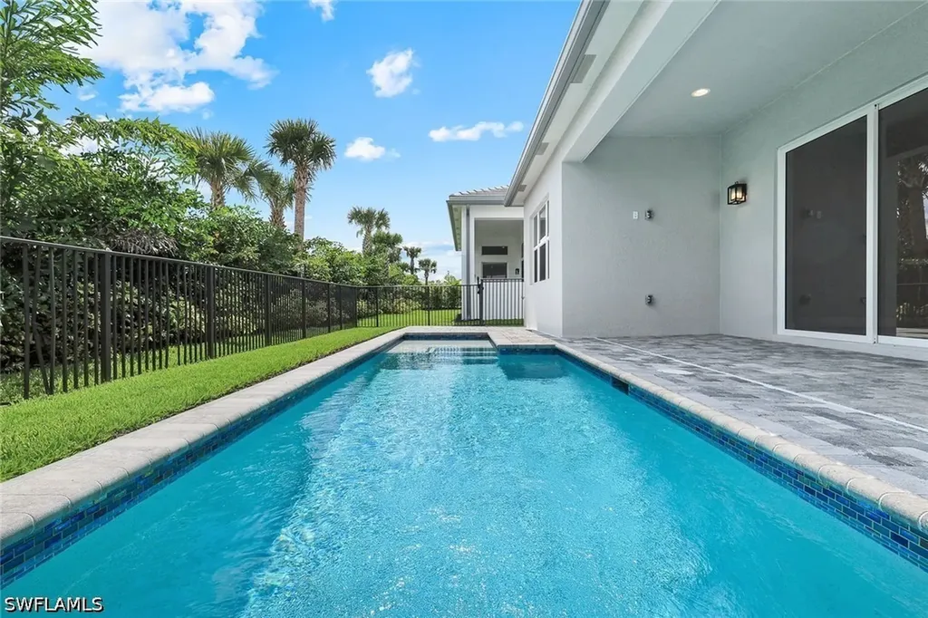 2741 Durham Circle Valencia Sky FL 34112