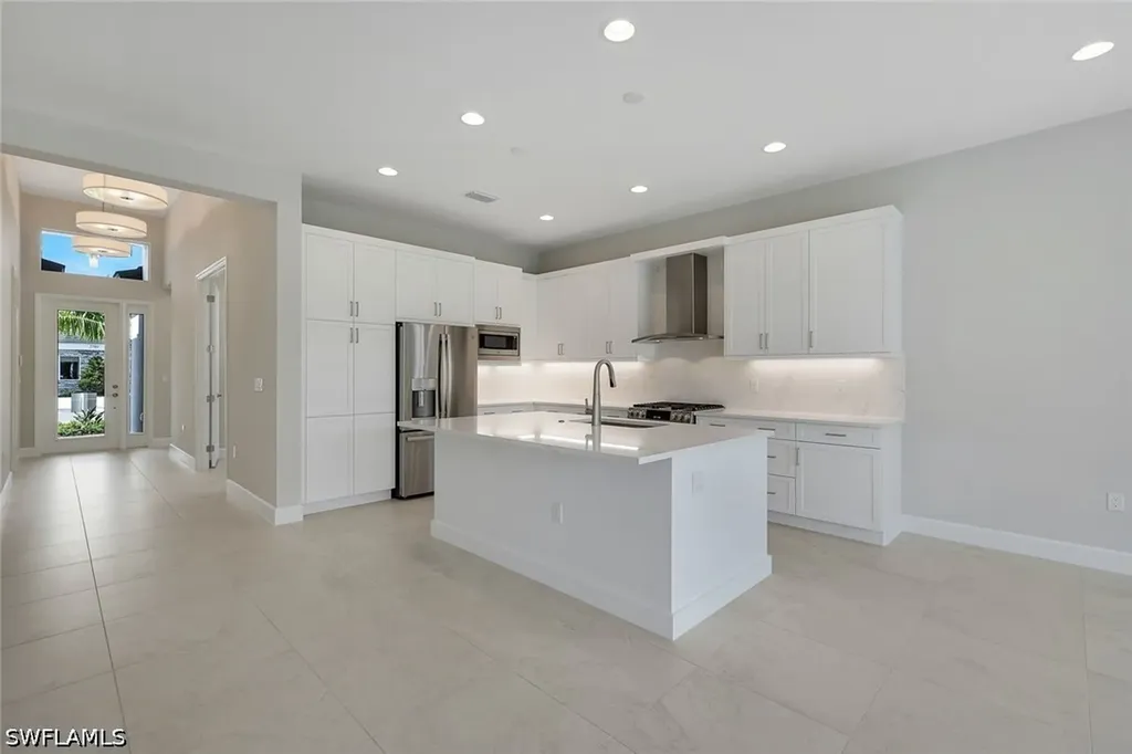 2741 Durham Circle Valencia Sky FL 34112