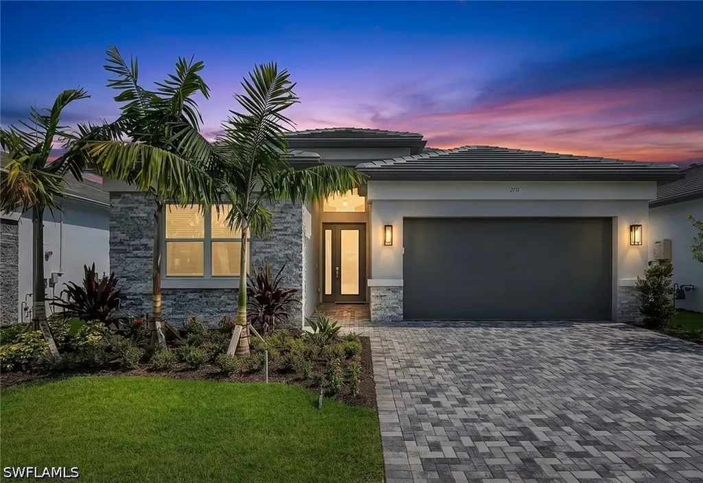2741 Durham Circle Valencia Sky FL 34112