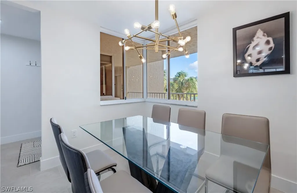 11118 Gulf Shore Drive Naples FL 34108