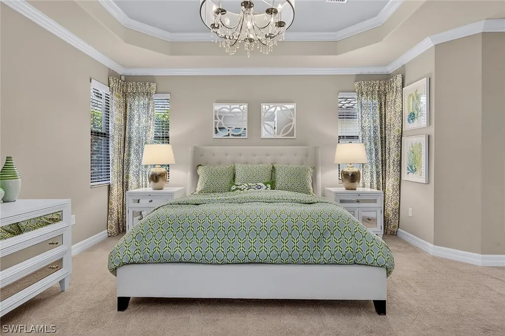 2898 Aviamar Circle Naples FL 34114