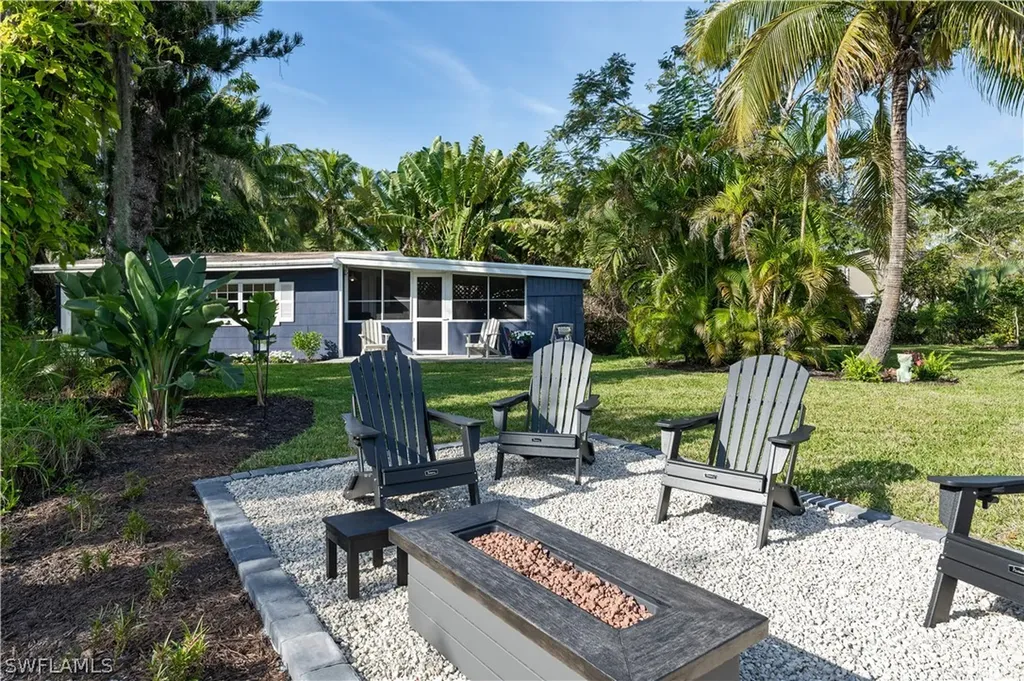 10810 Goodwin Street Bonita Springs FL 34135