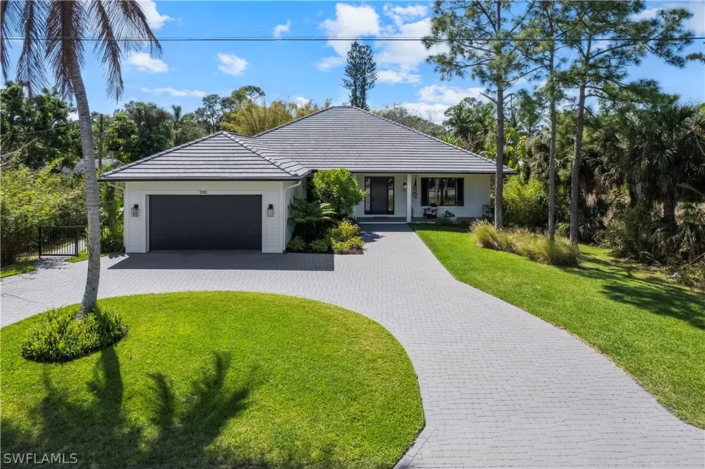 10810 Goodwin Street Bonita Springs FL 34135