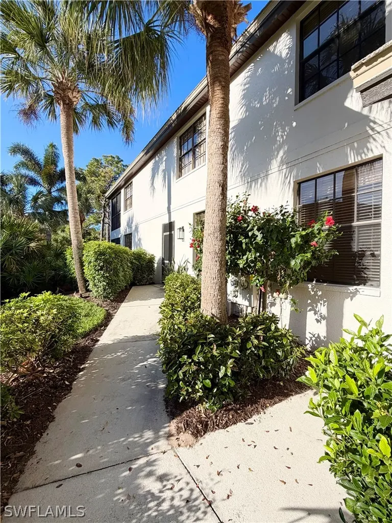 27021 Oakwood Lake Drive Bonita Springs FL 34134