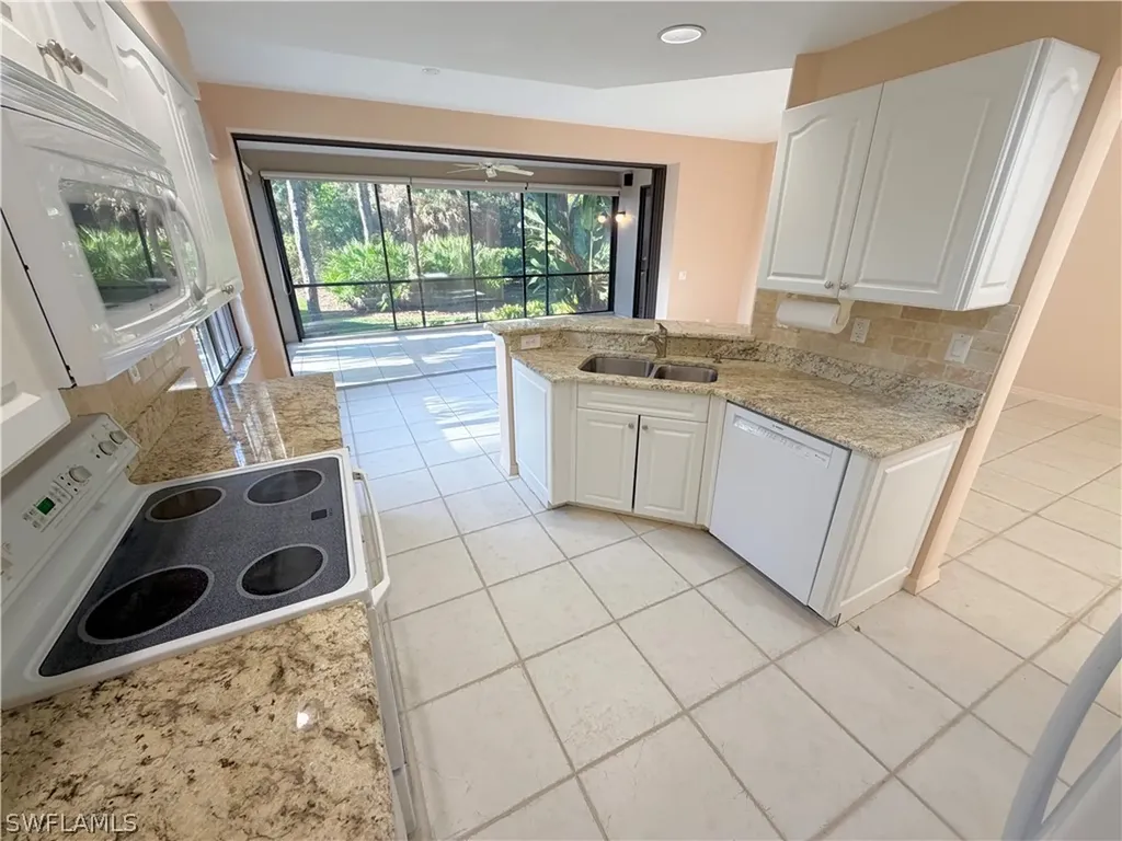 27021 Oakwood Lake Drive Bonita Springs FL 34134