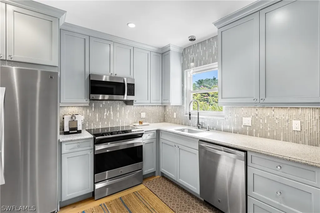 940 3rd Street S Naples FL 34102