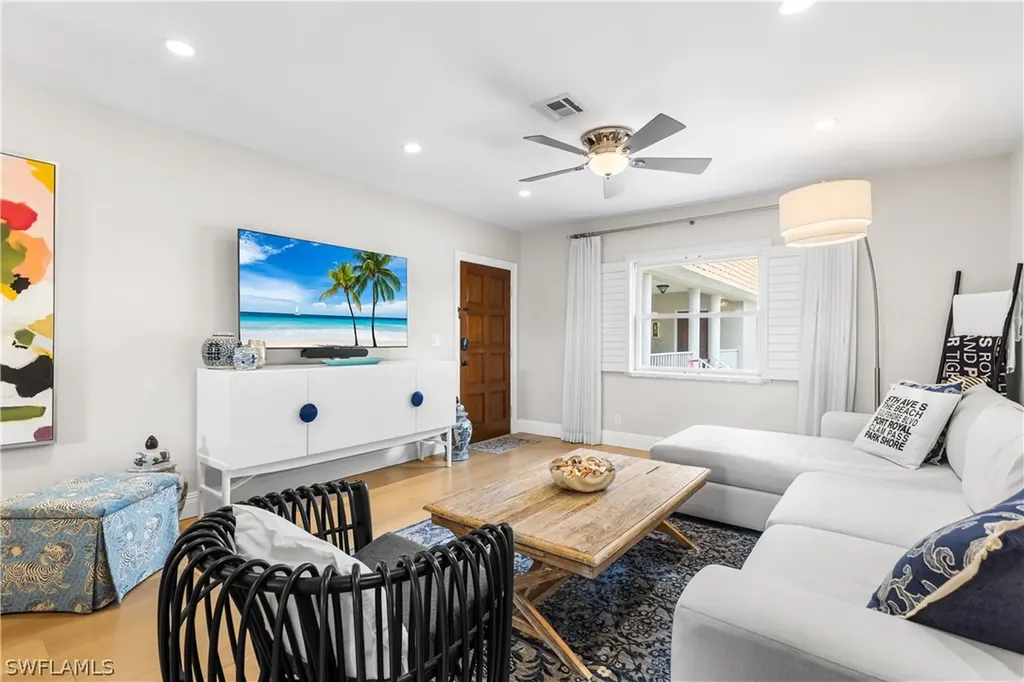 940 3rd Street S Naples FL 34102