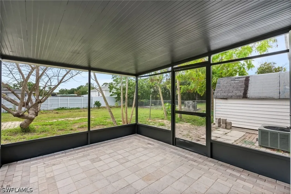 404 Leeland Heights Boulevard W Lehigh Acres FL 33936
