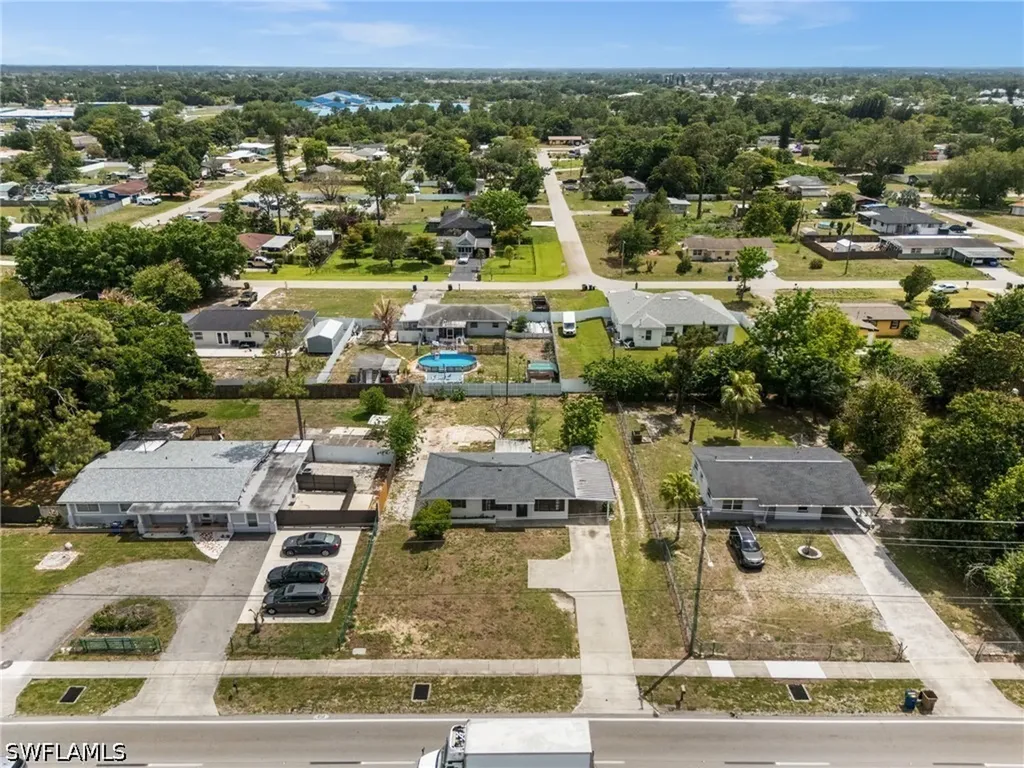 404 Leeland Heights Boulevard W Lehigh Acres FL 33936